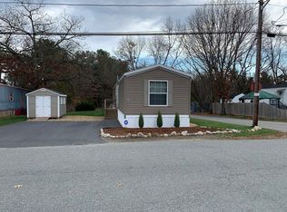 Saville St, Billerica, MA 01821