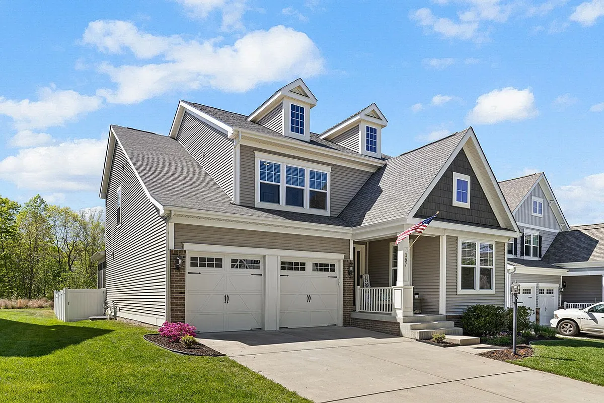 Building Photo - 397 Pear Blossom Rd