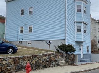 117 East St, Woonsocket, RI 02895