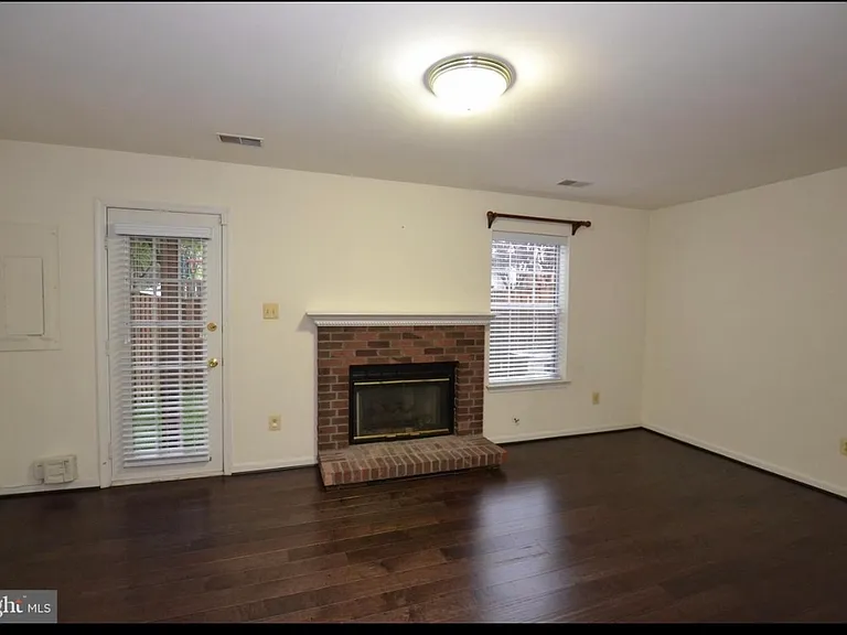 45499 Baggett Ter — Photo 4