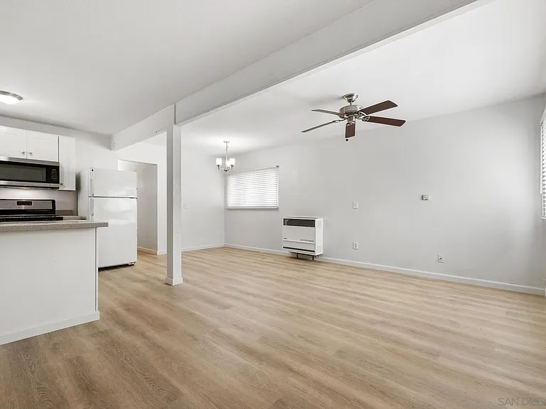 4307 Temecula St — Photo 2
