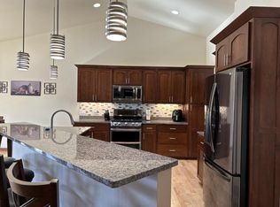 6872 Tuscan Ridge Cir #15, Deforest, WI 53532