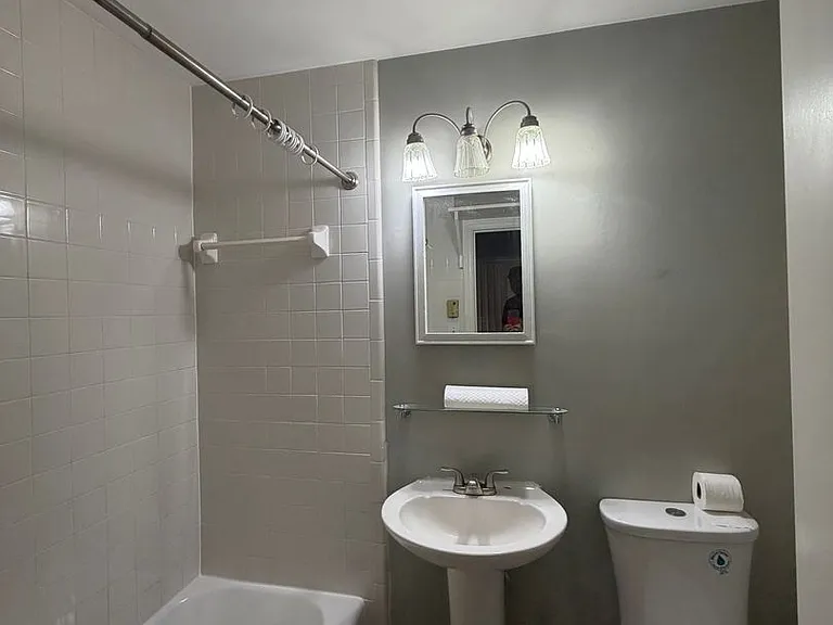 710 Boon St — Photo 11
