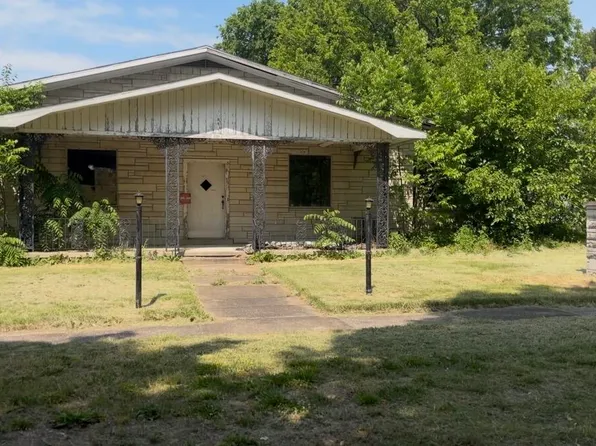 231 S 5th St, Barlow, KY 42024