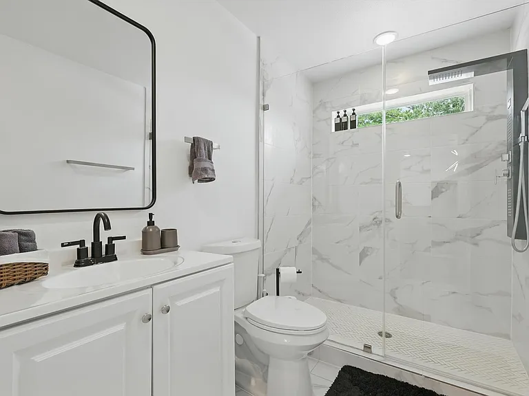 4416 San Jacinto St #101 — Photo 15