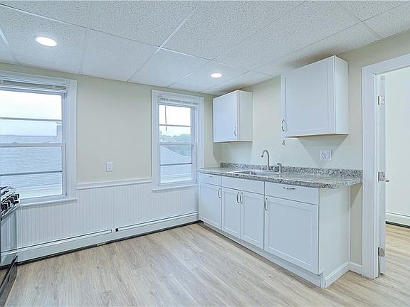 2nd image of 156 Urban Ave Floor 3