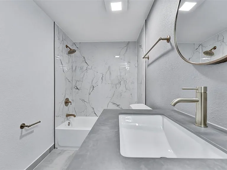 9940 7th Way N #101 — Photo 25