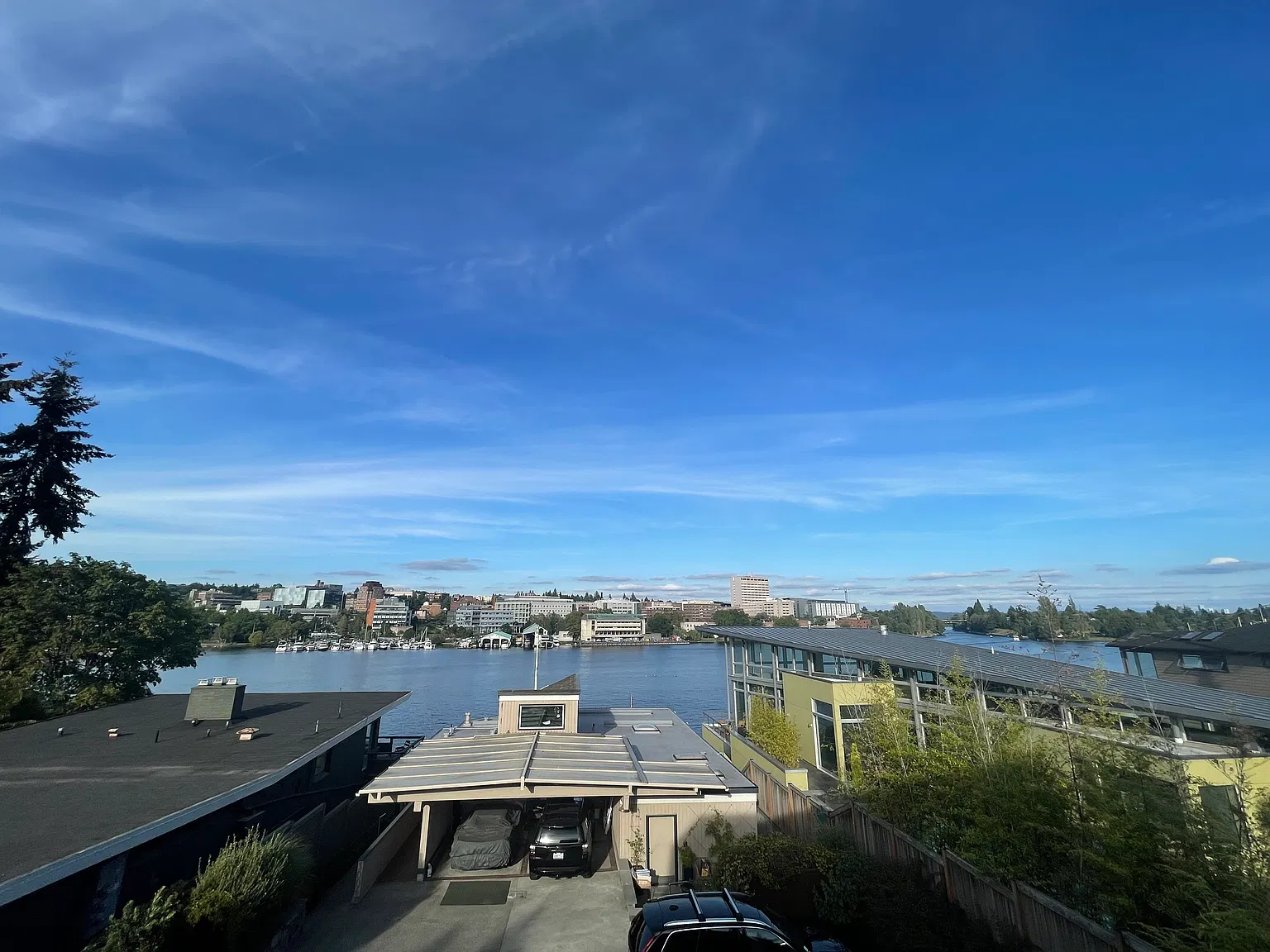 3 bed, 3000 sqft, $5,700 — Photo 2