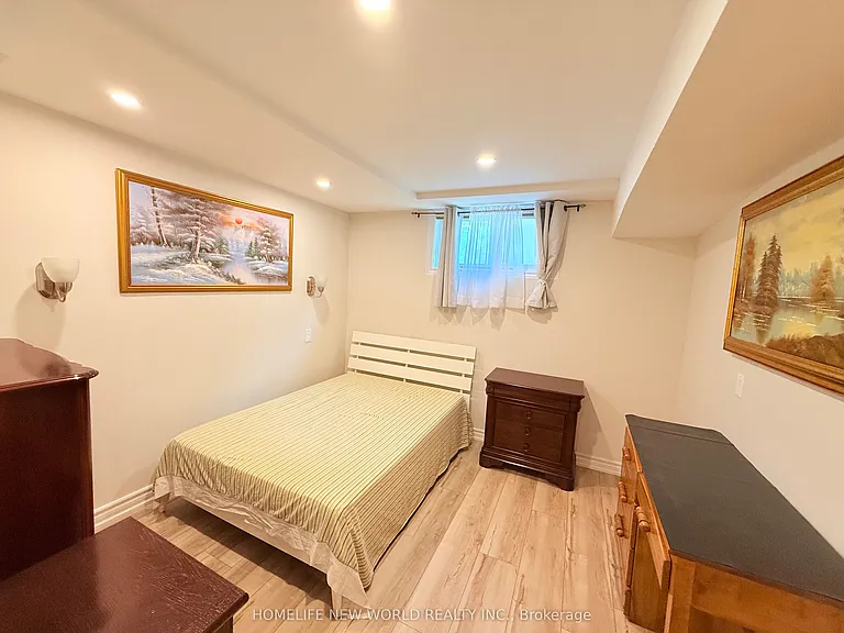 38 Cedarcroft Blvd S — Photo 8