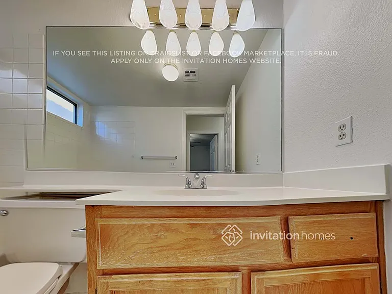 8244 Bermuda Beach Dr — Photo 9