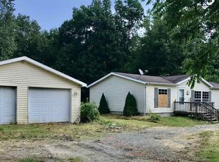 2512 Elliott Rd, Jackson, MI 49201