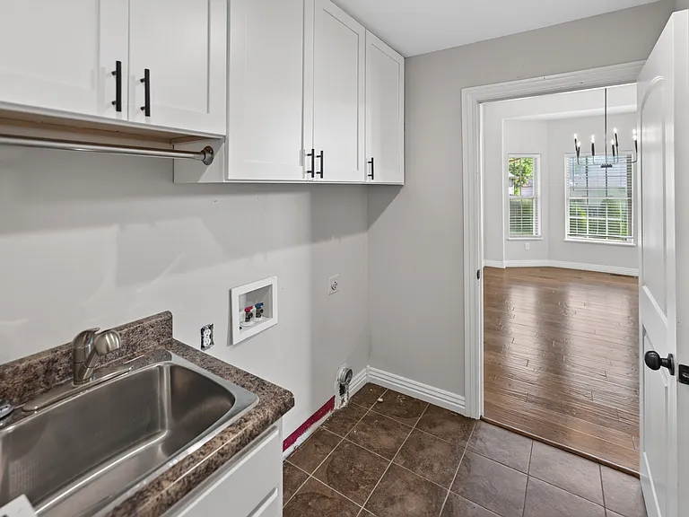 935 E Weldon Dr — Photo 35