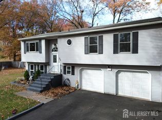 680 Main St, Fords, NJ 08863