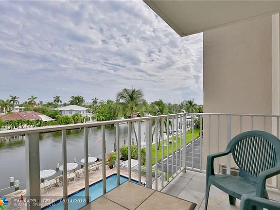 2nd image of 1731 SE 15th St APT 408