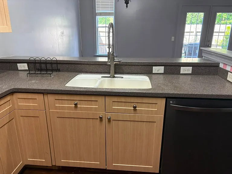 3929 Cromwell Park Dr — Photo 5