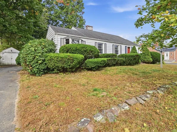 104 Whittum Ave, Springfield, MA 01118