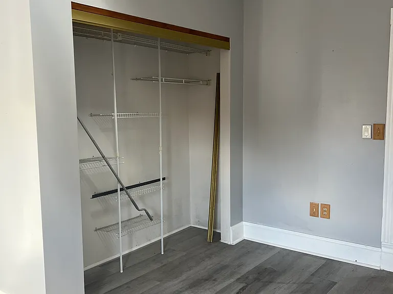 628 College St #1 — Photo 27