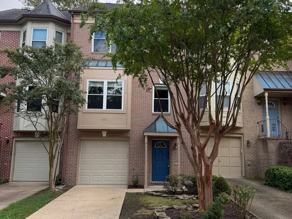 403 Shaw Ct, Fredericksburg, VA 22405