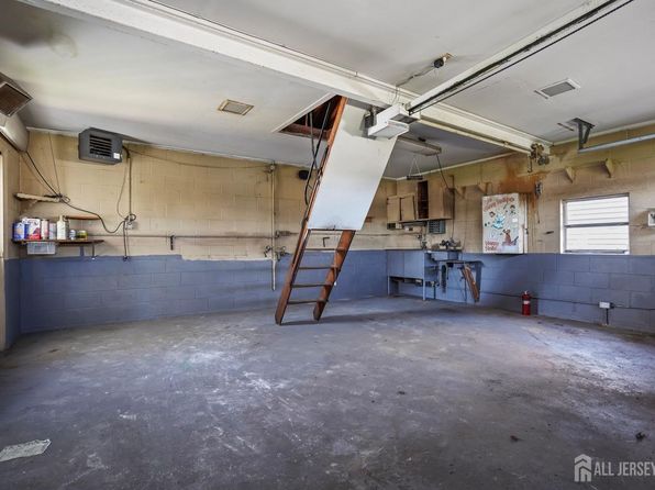 344 S Pine Ave, South Amboy, NJ 08879