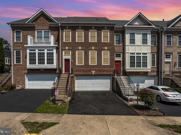 4308 Stone Mountain Ct, Dumfries, VA 22025