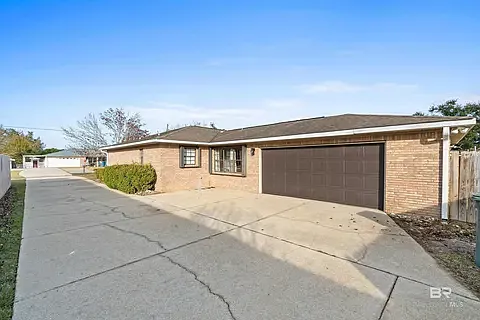 503 W Ariel Ave — Photo 3