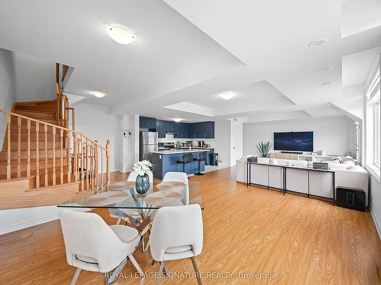 429 Dougall Ave — Photo 17