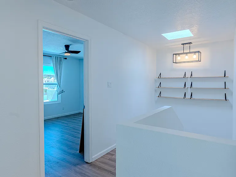 4929 Black Dr NW — Photo 2