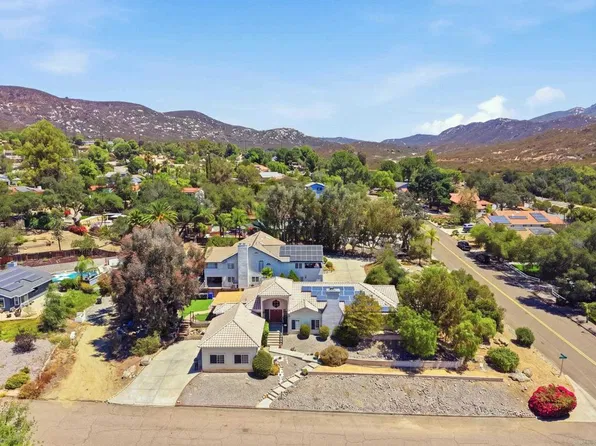 24396 Sargeant Rd, Ramona, CA 92065