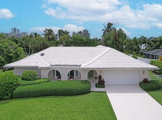 1151 Fairview Ln, Riviera Beach, FL 33404