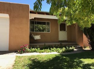 227 Las Mananitas St, Santa Fe, NM 87501