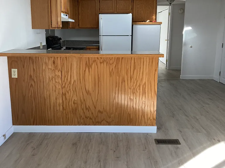502 Frontier St #7 — Photo 8
