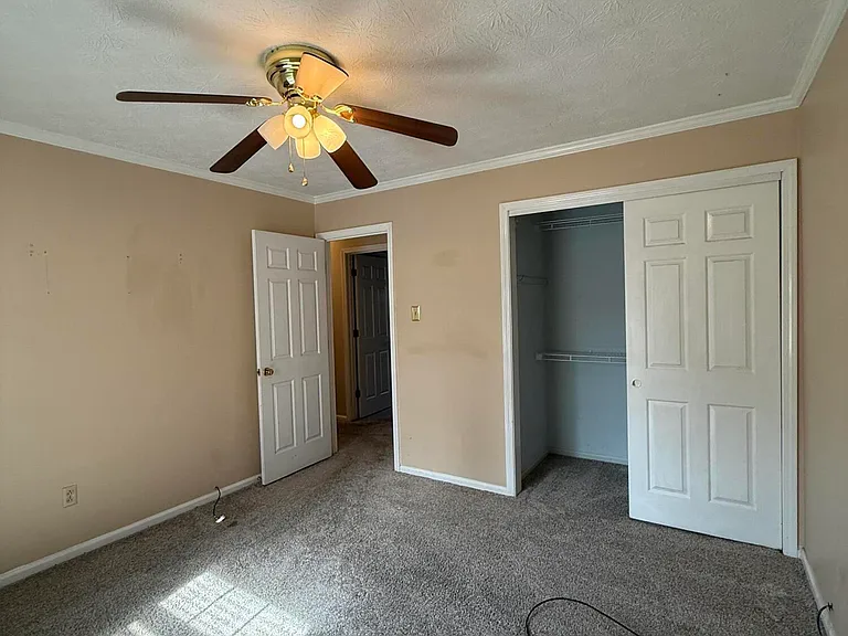 3924 Gladman Way — Photo 17