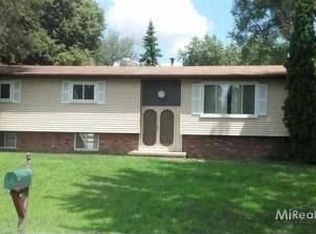 7753 Flickinger Dr, Shelby Township, MI 48317