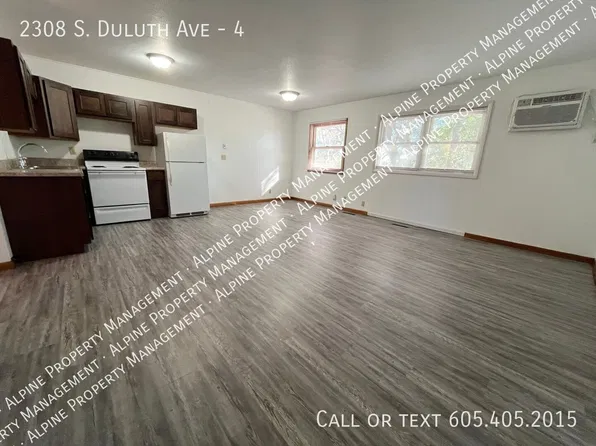 2308 S Duluth Ave #4, Sioux Falls, SD 57105