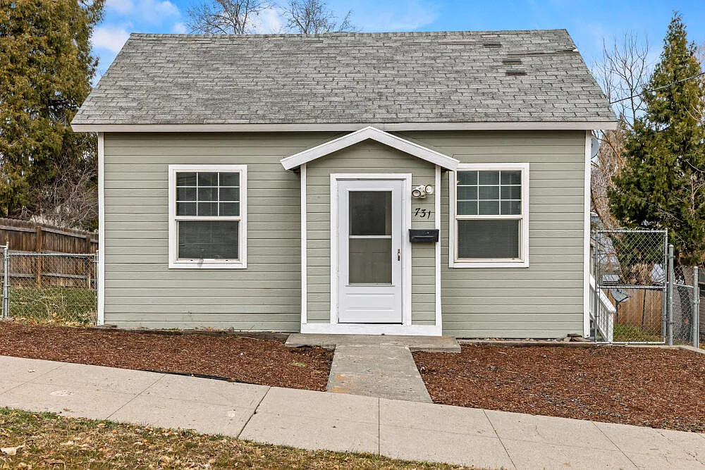 731 Rose St photo 1