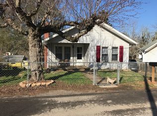 26 Pelzer St, Asheville, NC 28804