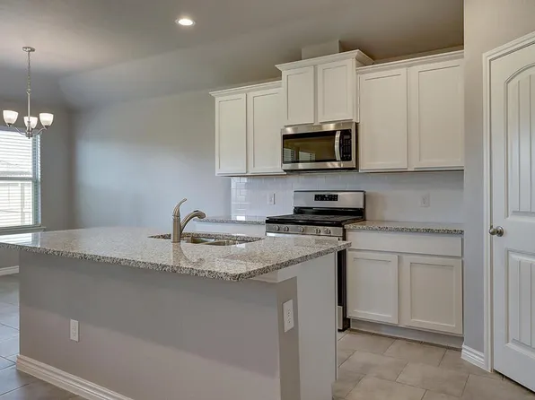 1278 Carnaby St, Corpus Christi, TX 78415