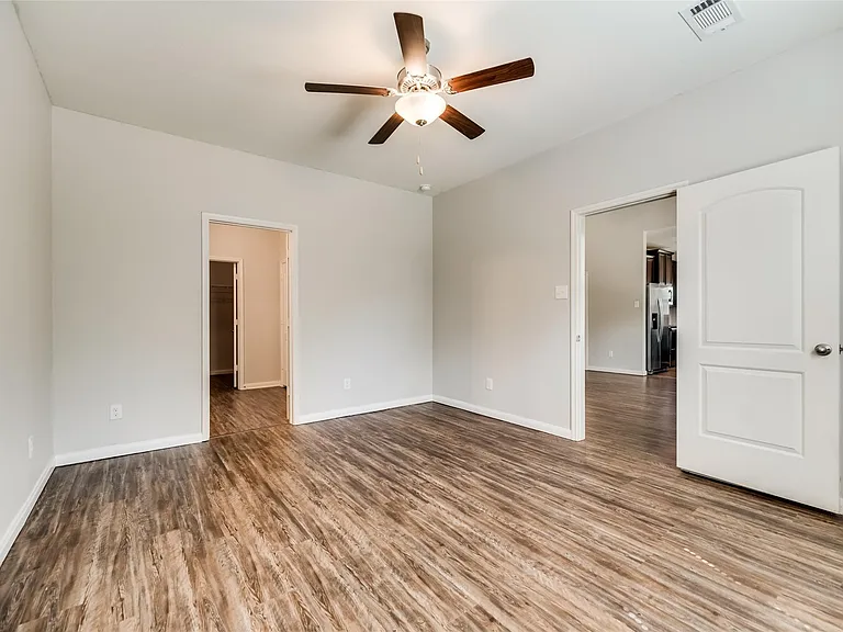 1503 Hill Top Ct — Photo 18