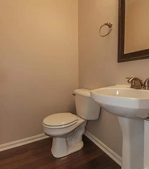 8317 Beacon Pl — Photo 30