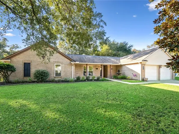 801 N Bundicks Lake Ct, Slidell, LA 70461