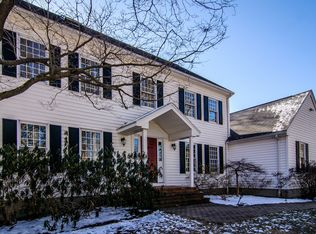 2 Capt Samuel Forbush Rd, Westborough, MA 01581