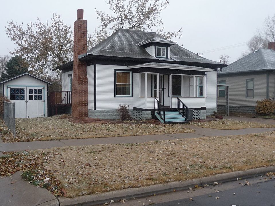 1st image of 921 13th Ave