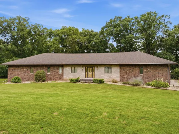 2610 312th St, Danville, IA 52623