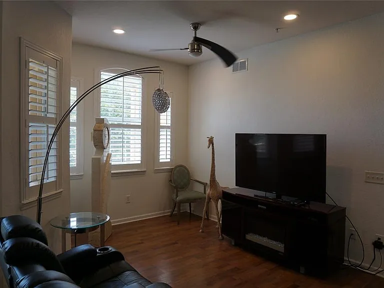 719 Terrace Ridge Cir #719 — Photo 9