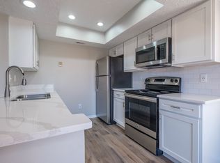 Perimeter Lakes Apartments, Dublin, OH 43017