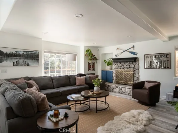 28824 Zion Dr, Lake Arrowhead, CA 92352