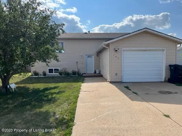 105 4th St SW, South Heart, ND 58655