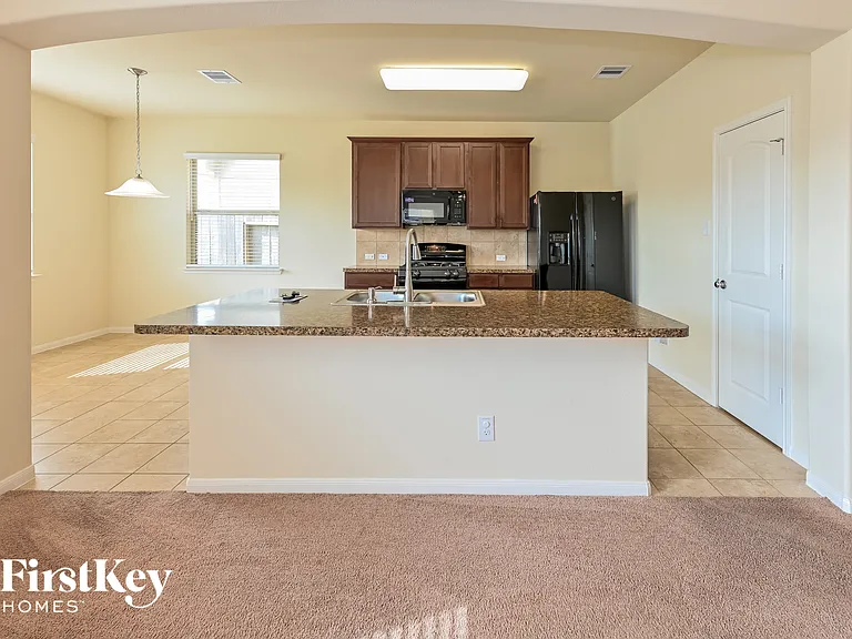 10502 Lake Of The Ozarks Dr — Photo 8