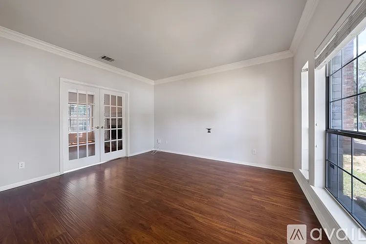 2421 Falcon Dr — Photo 11