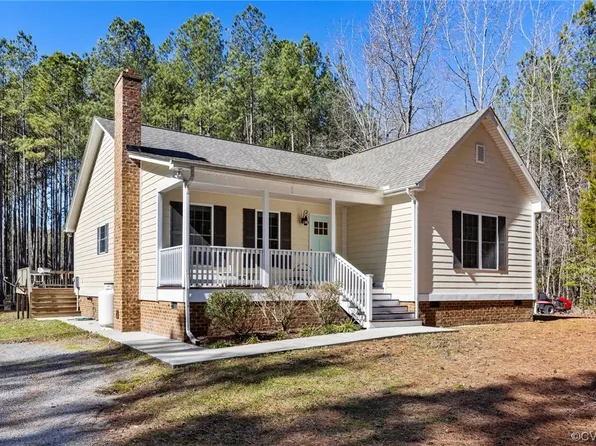 19590 Flatfoot, New Castle, VA 24127